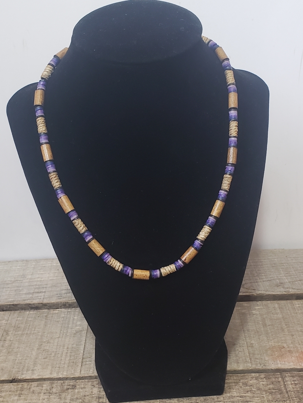 ARTISAN "Beach" Beaded Necklace Unisex